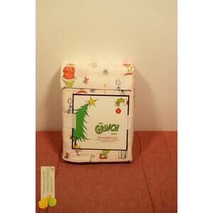 The Grinch Twin Sheet Set